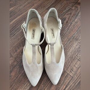 Paul Green Suede Pumps With a T-strap and Ankle Buckle - Neutral - Size: 8